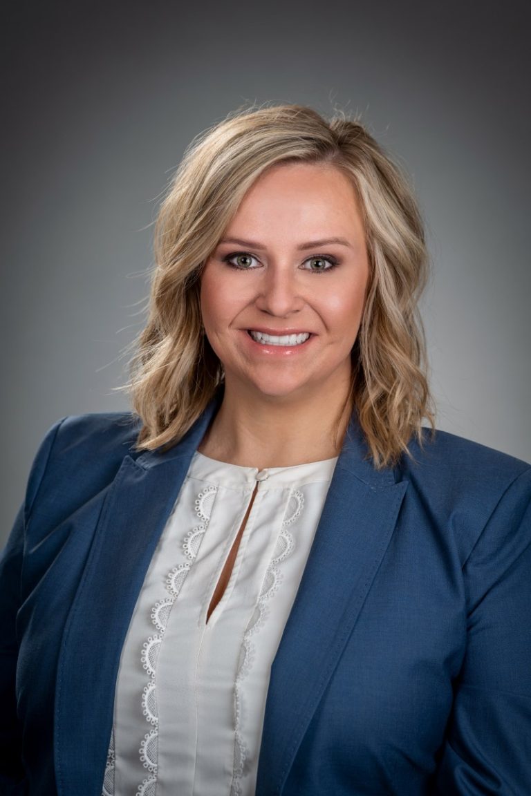 Portrait of Oasis Behavioral Health CEO Jennifer Nuñez